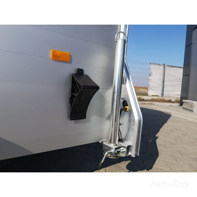 Fourgon Roadster C300 alu – PTAC 750 à 1300 kg