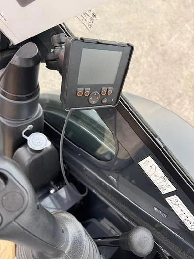 Mini-pelle Hitachi ZX26U-6-2t7