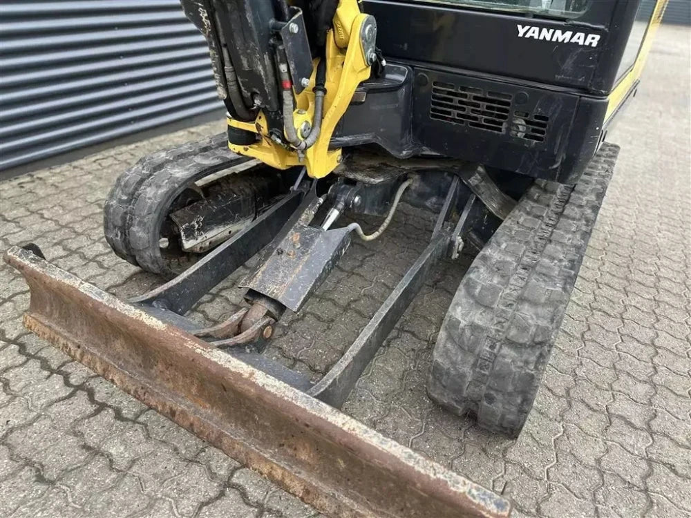 Yanmar SV26 CTR3-2T7-Mini pelle